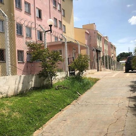 Apartamento Climatizado Марілія Екстер'єр фото